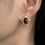 Natural tiger's eye! Designer micro-inlaid zircon electroplated 18K real gold color preservation geometric high-end earrings - Image 3