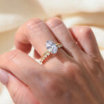 S925 sterling silver oval egg-shaped 5.5ct ice flower cut zircon set ring light luxury luxury ring ring bracelet - Image 2